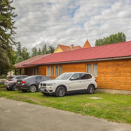 Lipicai Ifjusagi Szallo Szilvasvarad Exterior photo